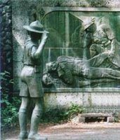 monumento_japon_soldado_scout_1